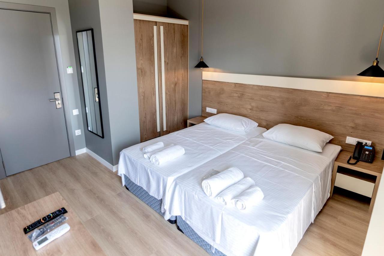 Boulevard Apartments Батуми Экстерьер фото