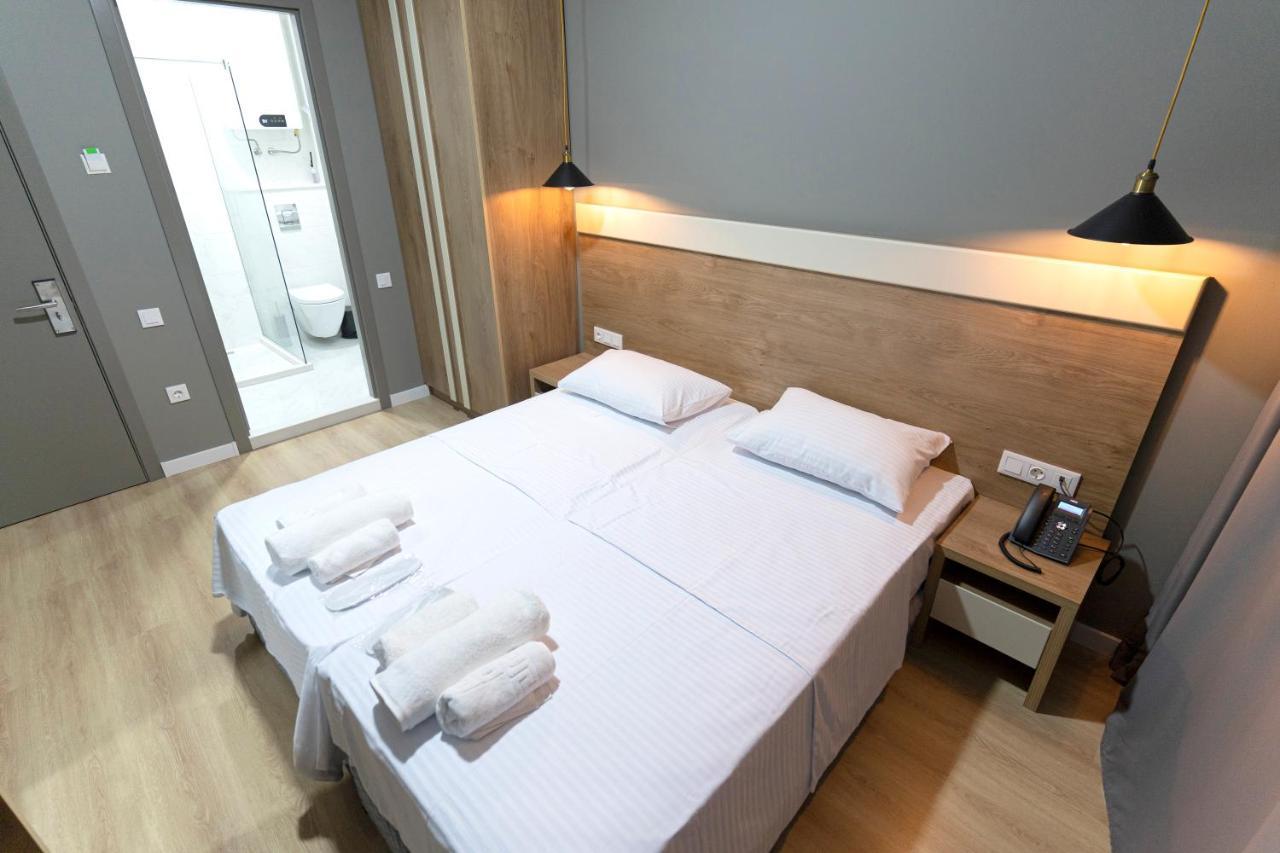 Boulevard Apartments Батуми Экстерьер фото